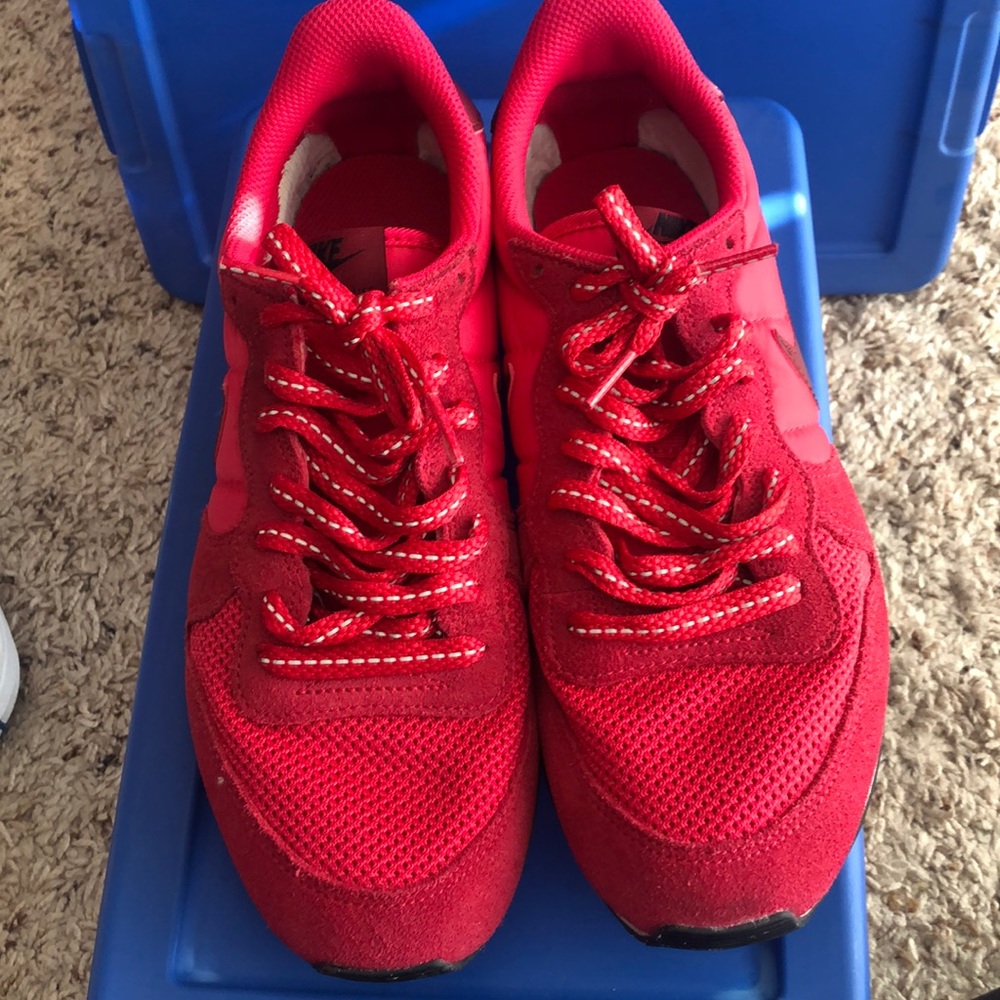 Nike - Sneakers - Bright Red